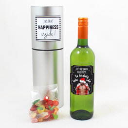 It's the season to get tipsy... Fa lalalala lala lala-man